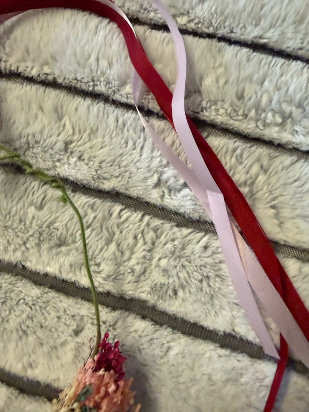 Girls Floral Ribbon Headband in Pink & White - Picture 6 of 6